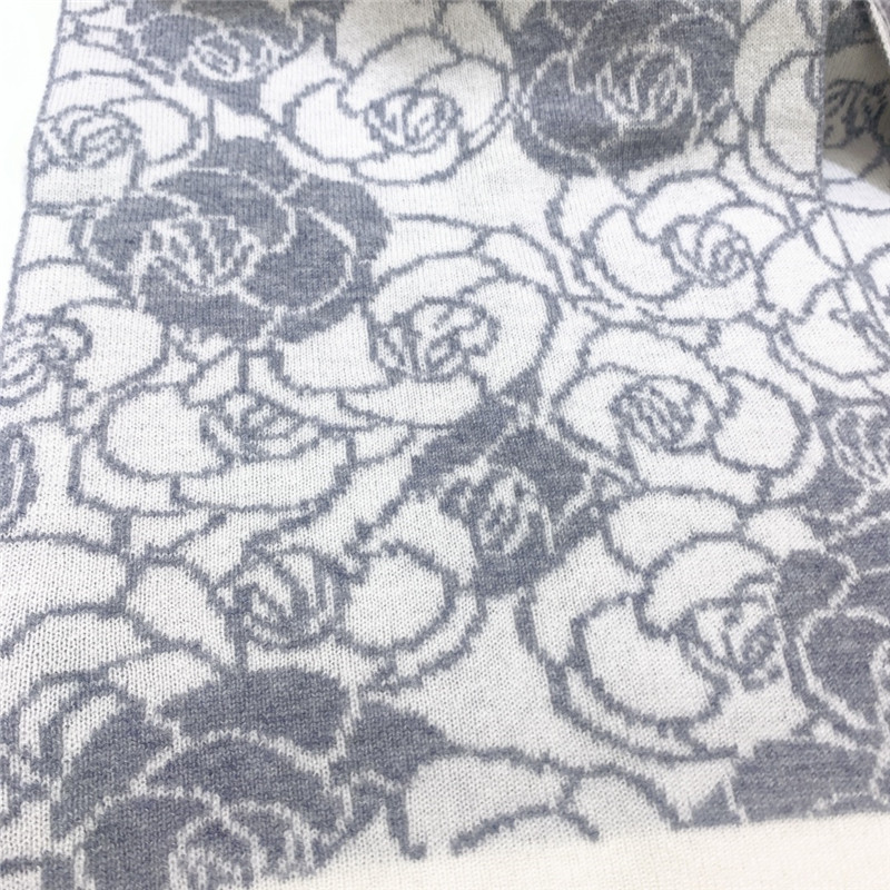 Ch**el camellia scarf