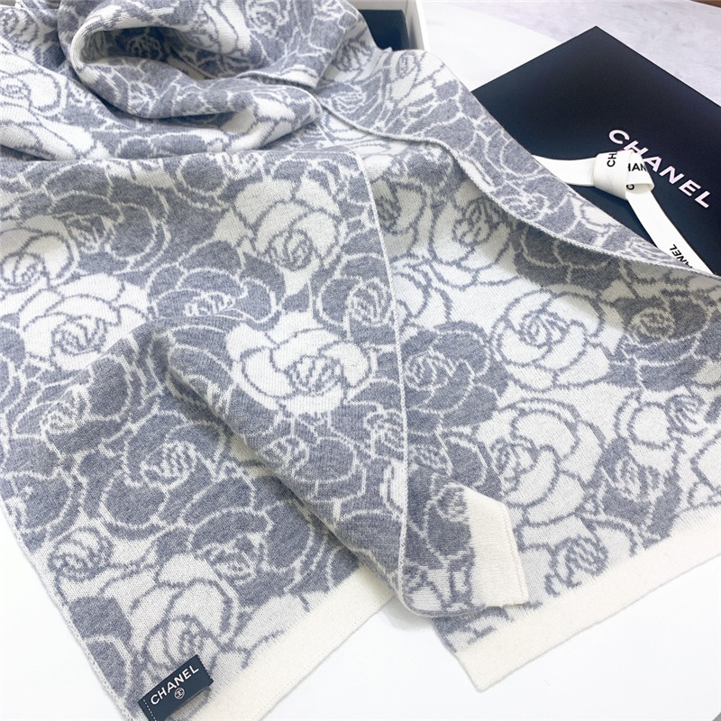 Ch**el camellia scarf