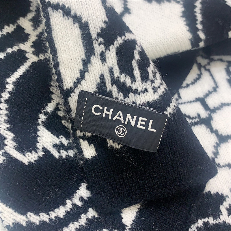 Ch**el camellia scarf