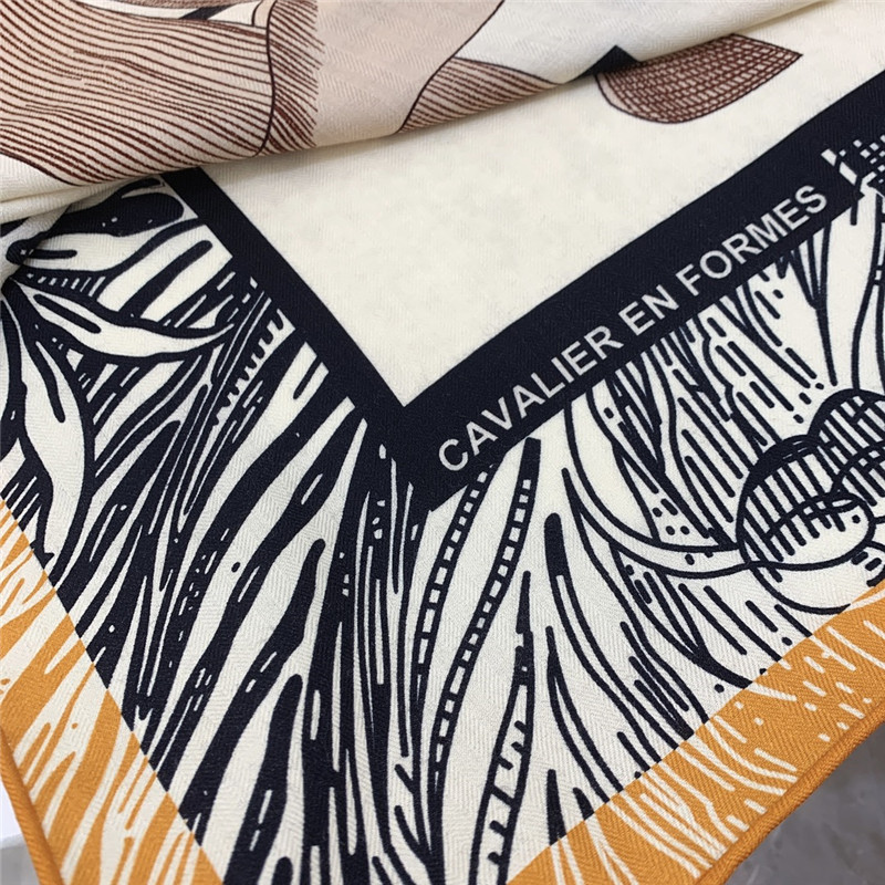 H**me5 double-sided same color square scarf