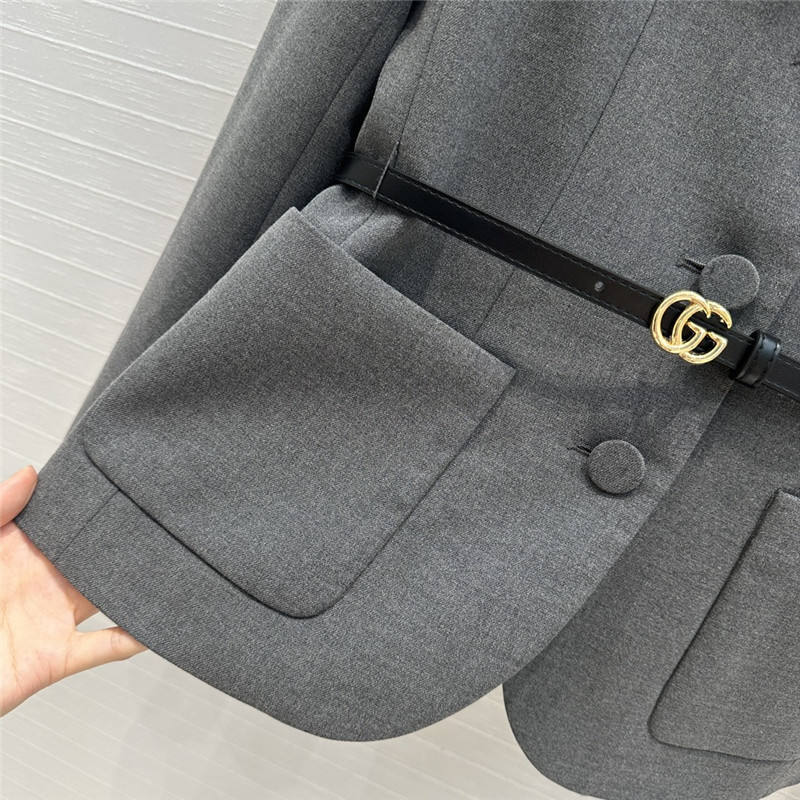 Gvc*1 grey short suit jacket