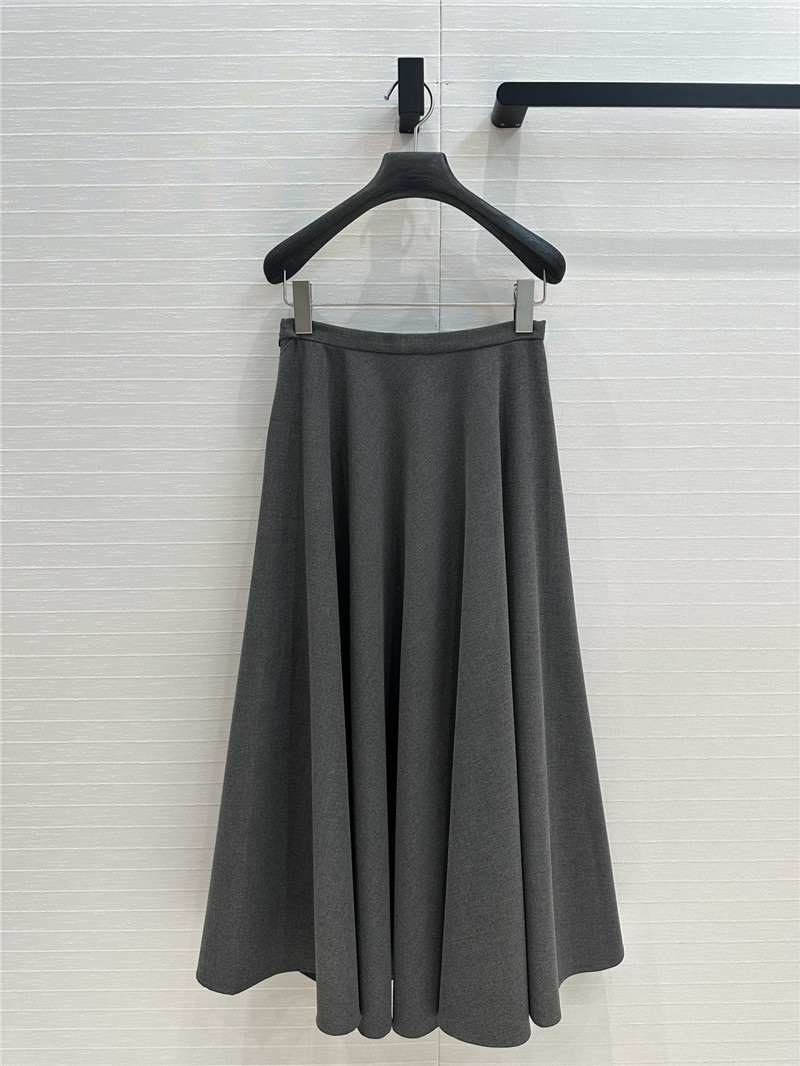 Gvc*1 grey long skirt