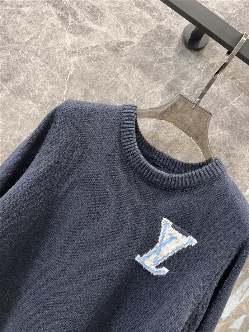 l0vis Vvtt0n chunky wool blend jumper in grey