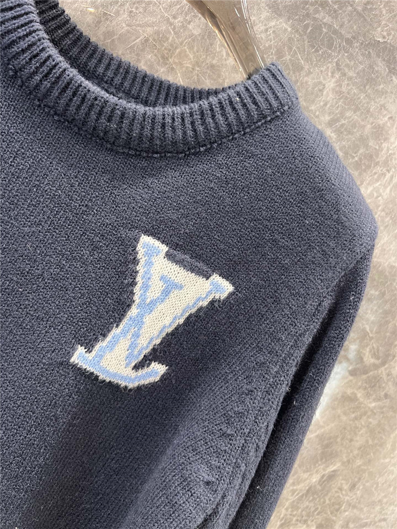 l0vis Vvtt0n chunky wool blend jumper in grey