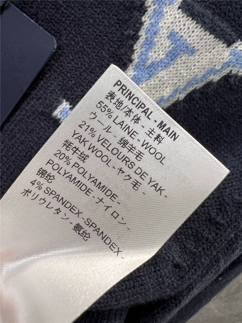 l0vis Vvtt0n chunky wool blend jumper in grey