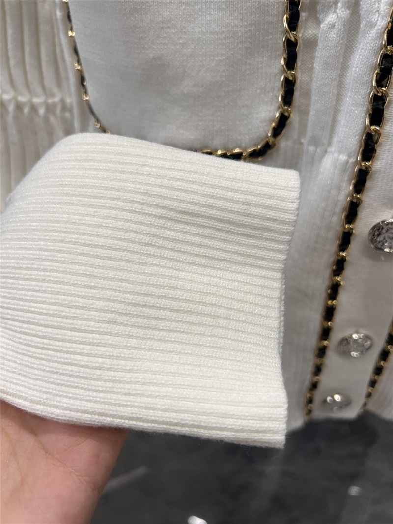 Ch**el chain pocket ribbed cardigan white