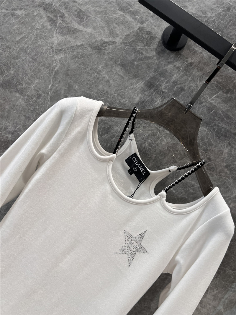 Ch**el long sleeve bottoming t-shirt