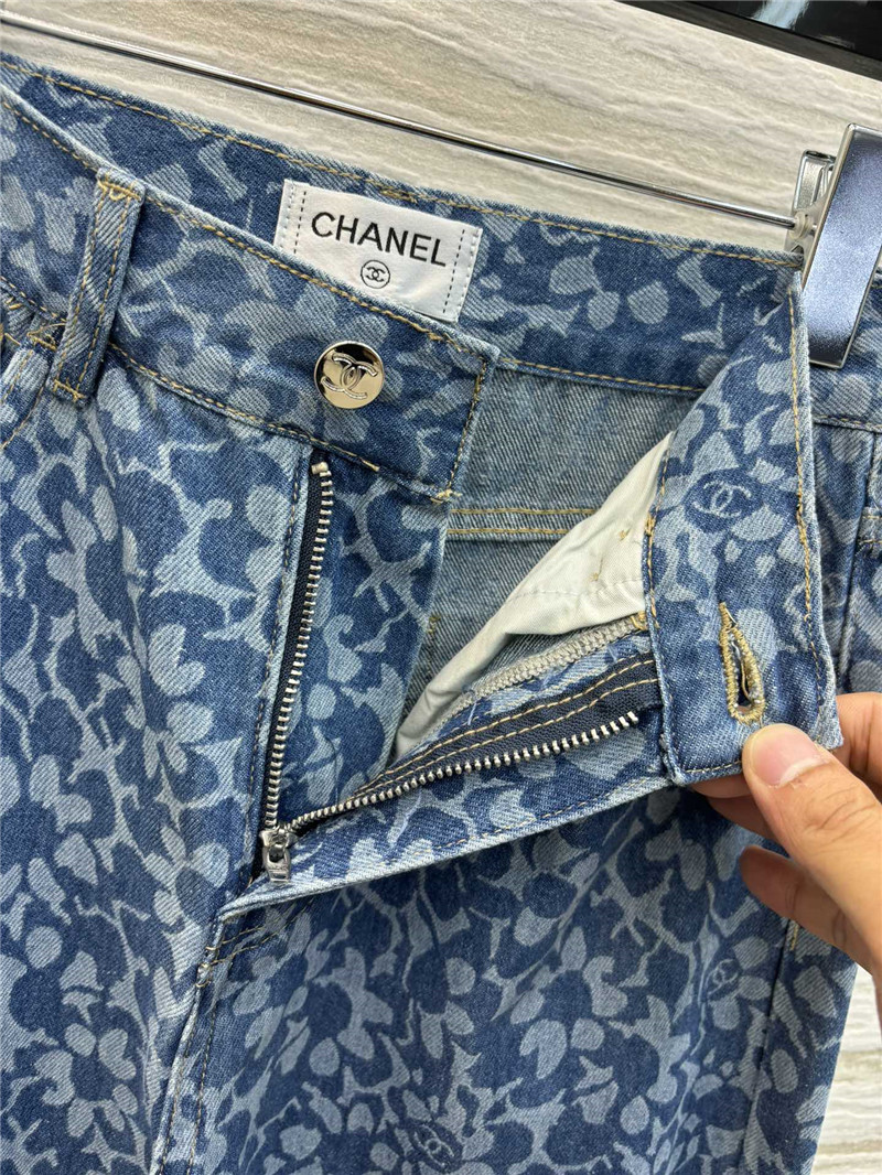 Ch**el straight jeans