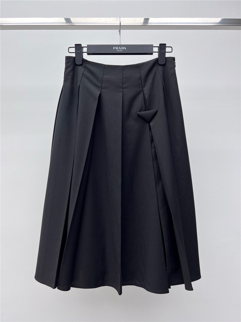 Pra*a wool slit skirt