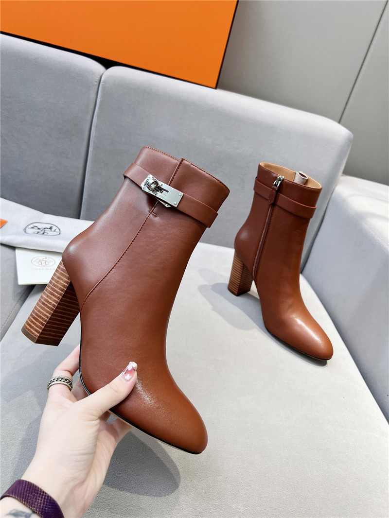 H**me5 saint germain women’s ankle boot in brown