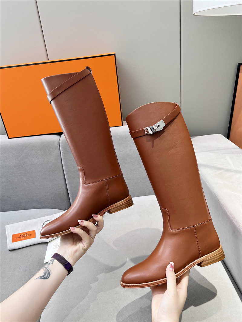 H**me5 jumping calfskin boot in brown