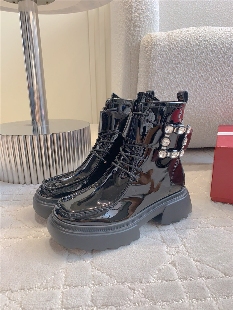 roger vivier D1am0nd buckle patent leather ankle boots