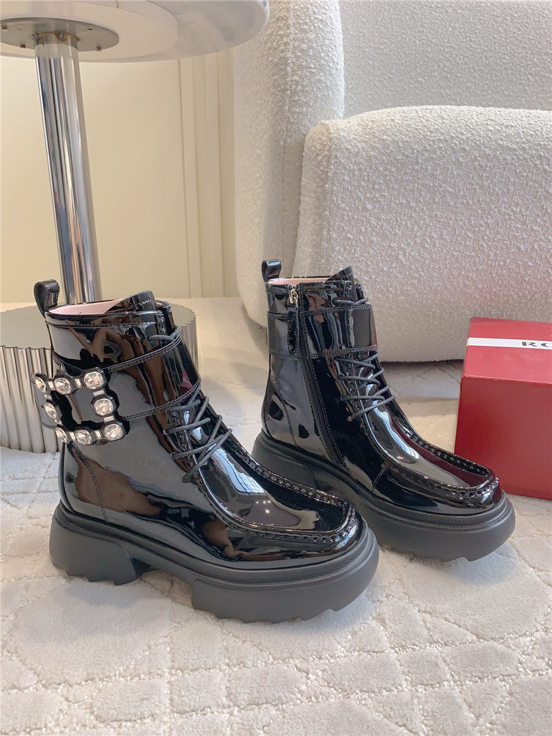 roger vivier D1am0nd buckle patent leather ankle boots