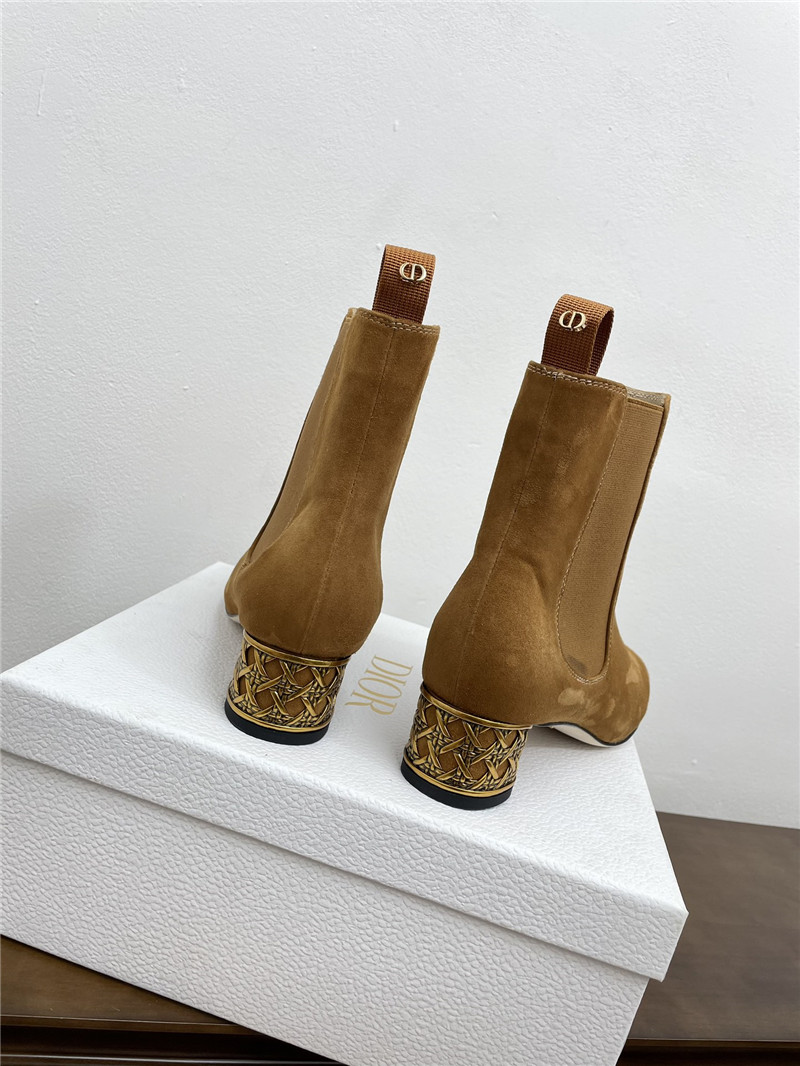 D10r icon 40mm brown suede ankle boots