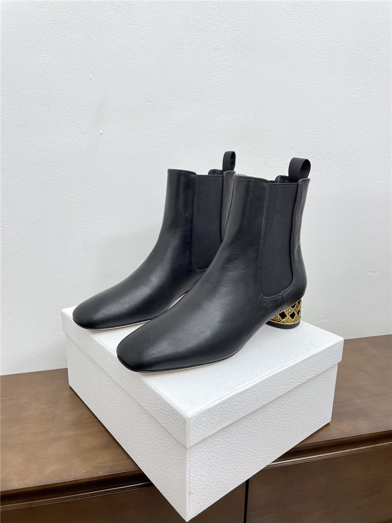 D10r icon 40mm heeled ankle boots