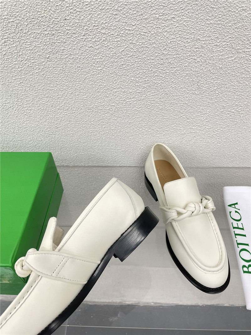 b0tt*ga Ven*ta astaire loafer in white calfskin