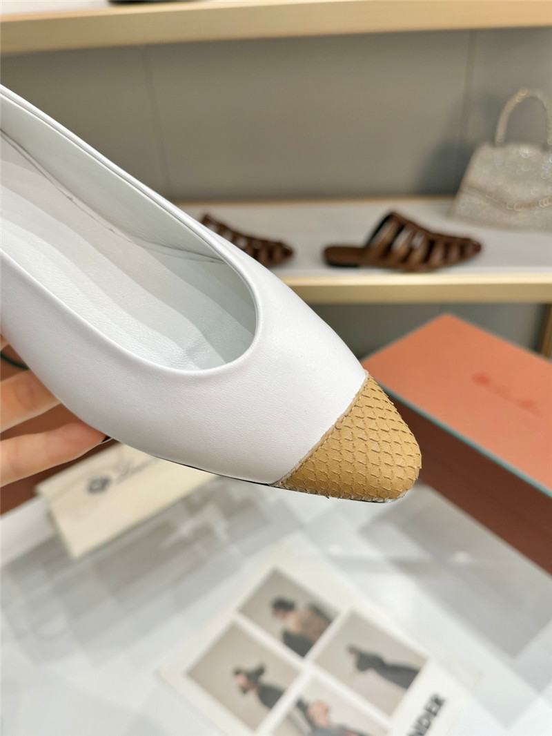 L0r0 P1ana rebecca ballet flats in nougat/milk calfskin