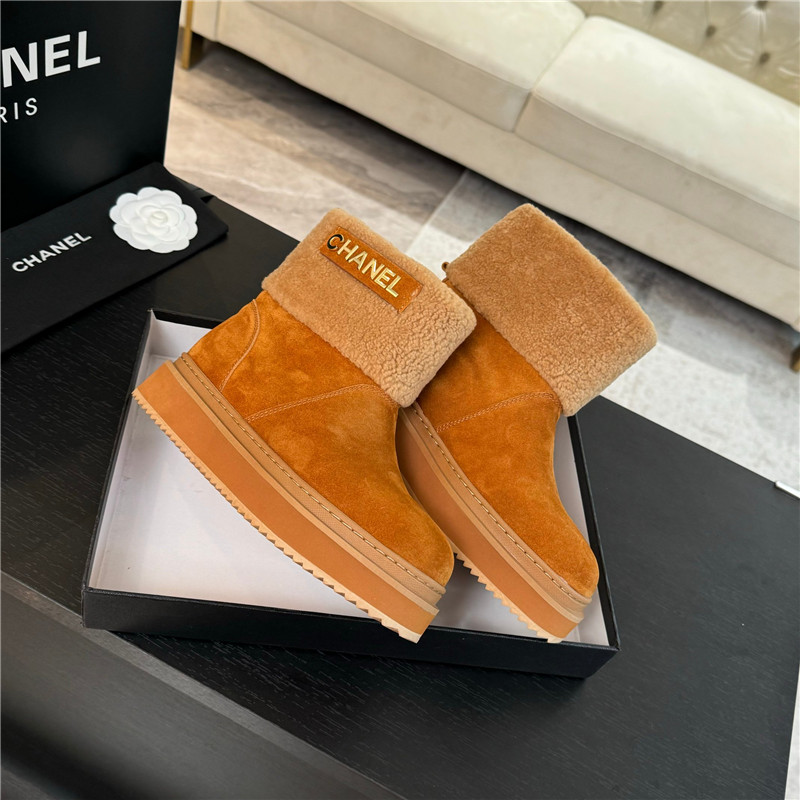 Ch**el brown winter suede wool snow boots