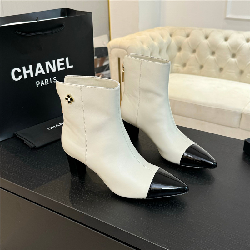 Ch**el white pointed heel ankle boots
