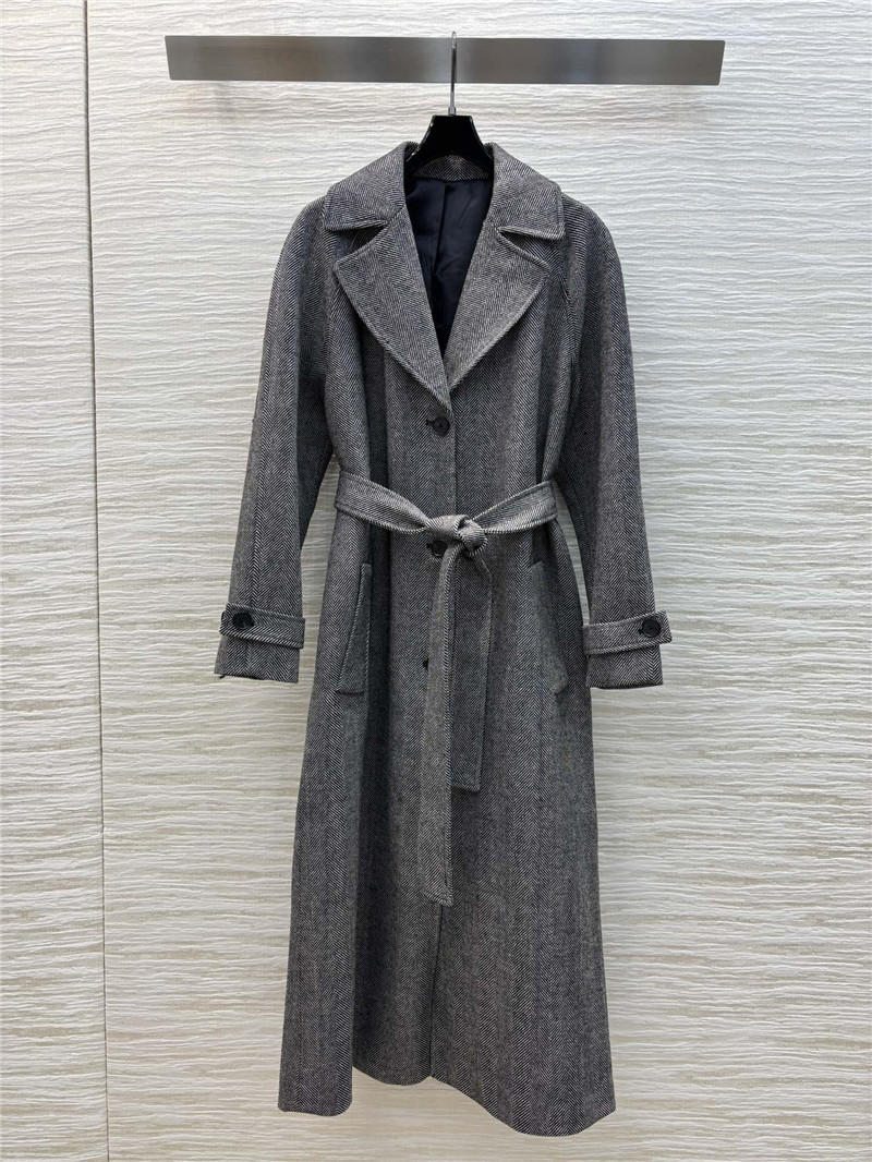 D10r long coat