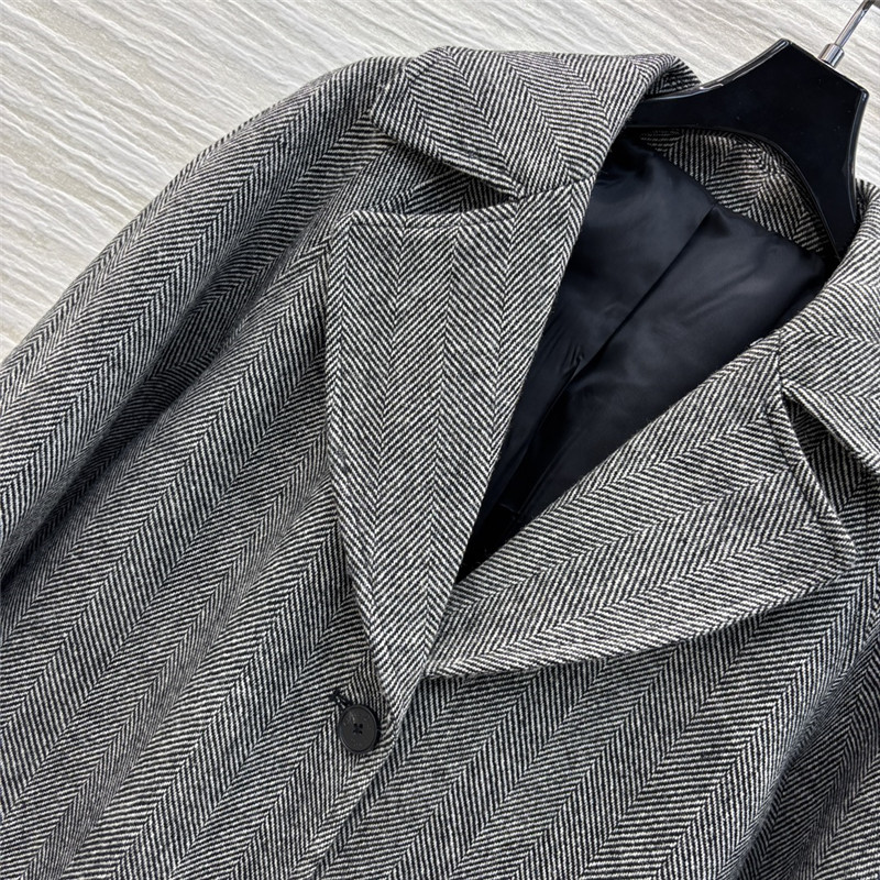 D10r long coat