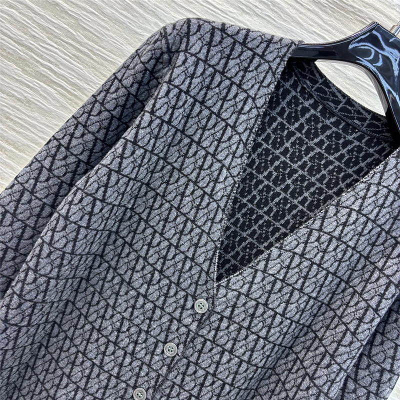 Va1e*ntin0 black toile iconographe cardigan dress