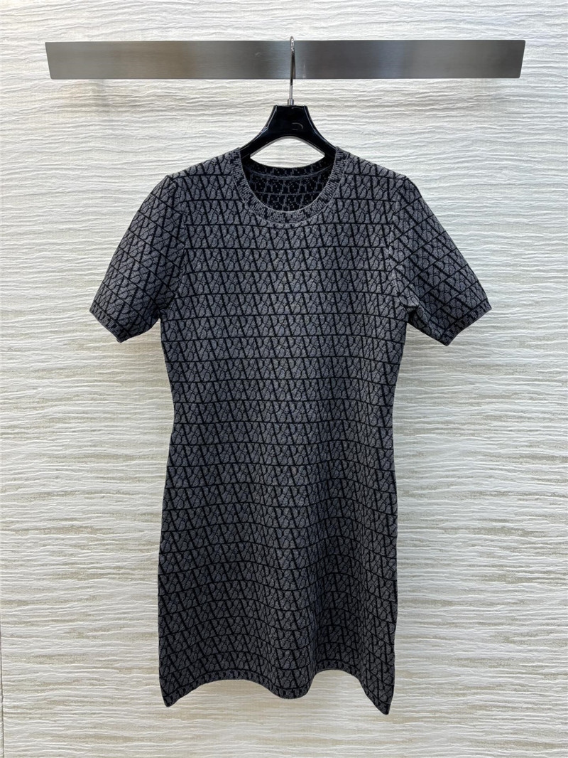 Va1e*ntin0 short sleeve knitted dress