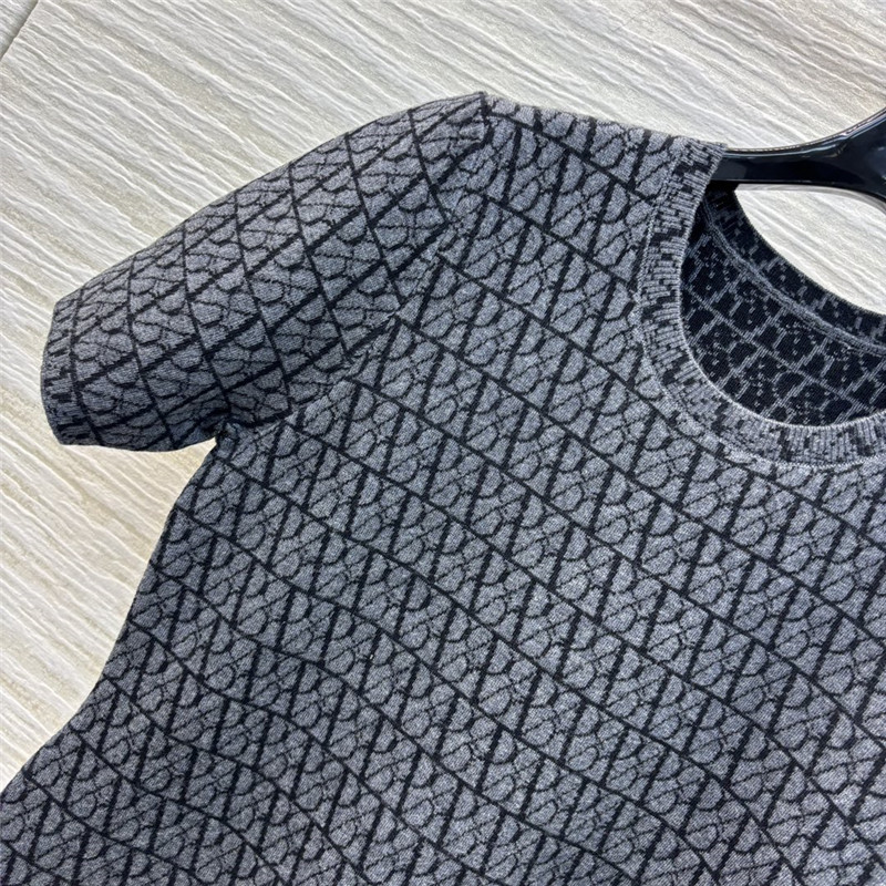 Va1e*ntin0 short sleeve knitted dress