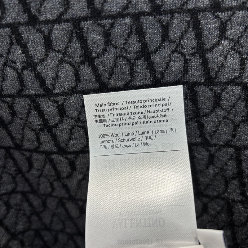 Va1e*ntin0 short sleeve knitted dress