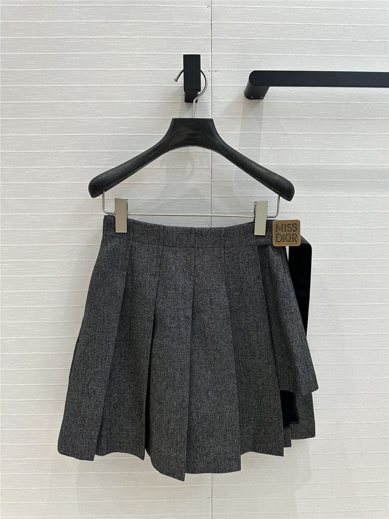 D10r metal buttoned skirt