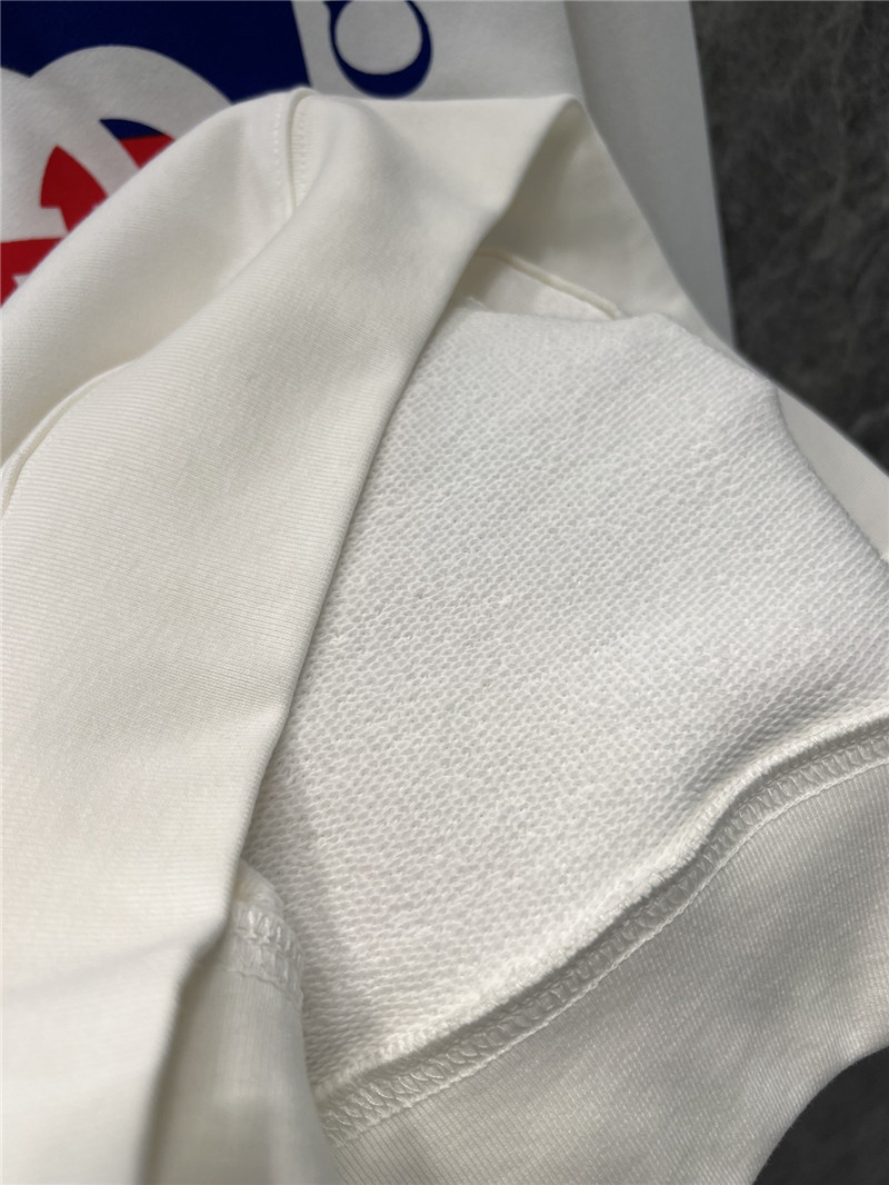 Gvc*1 printed loopback cotton hoodie in white