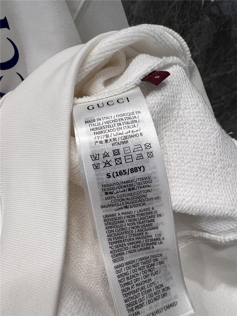 Gvc*1 printed loopback cotton hoodie in white