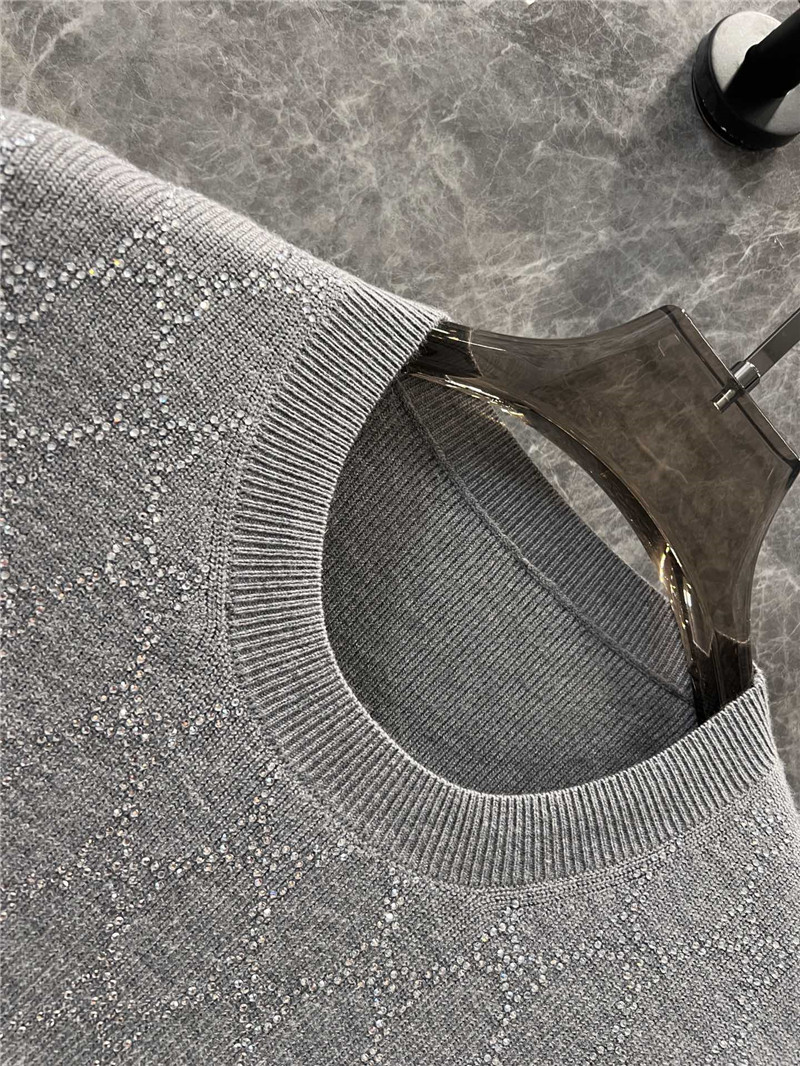 Gvc*1 gg rhinestone jumper grey