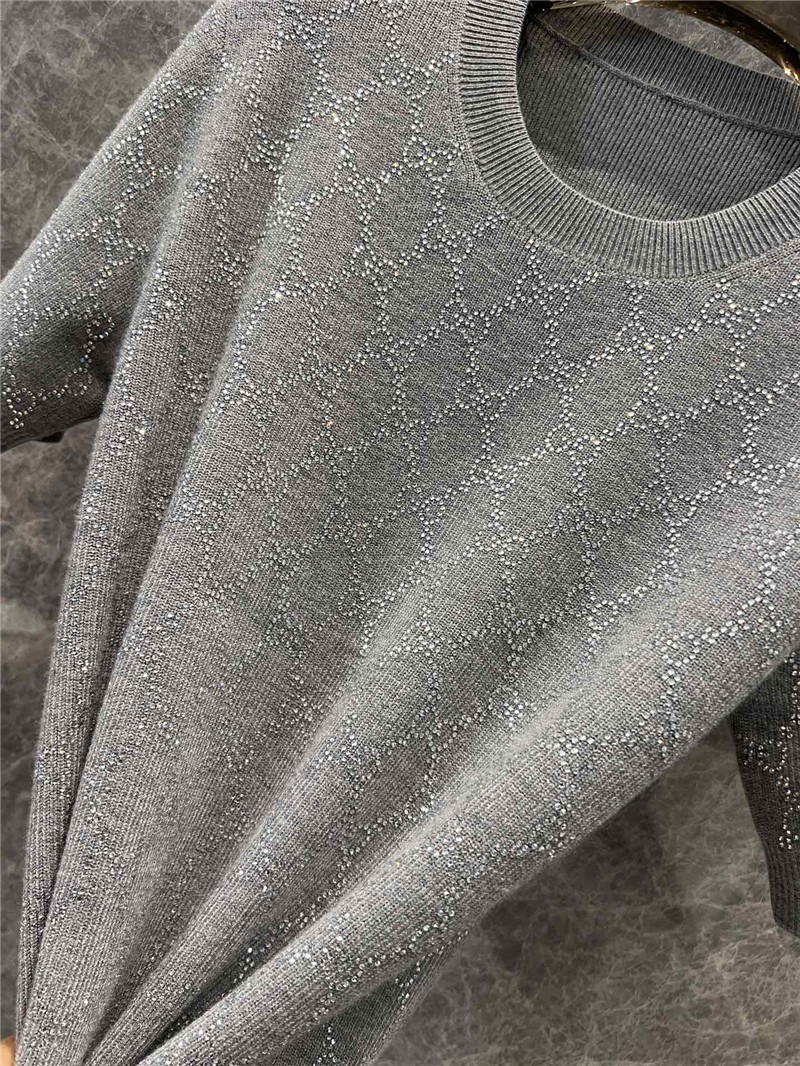 Gvc*1 gg rhinestone jumper grey