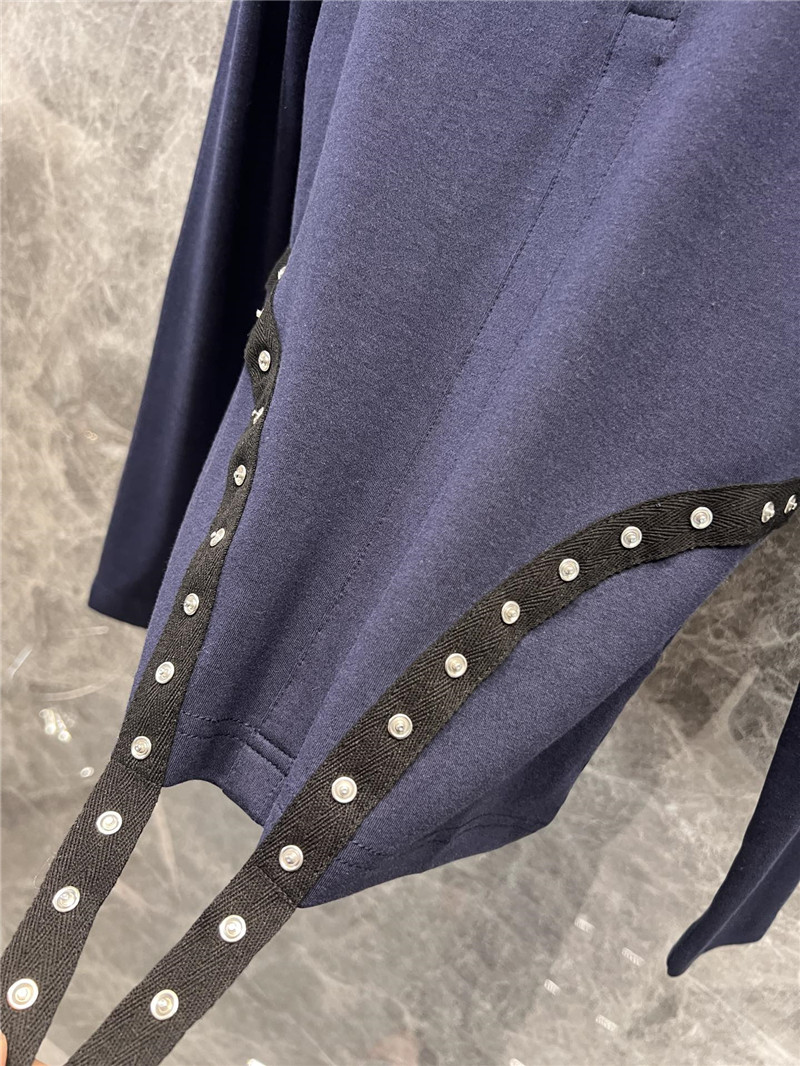 Y51 ribbon long-sleeved t-shirt