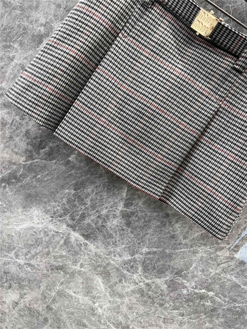 M1um1u preppy pleated skirt