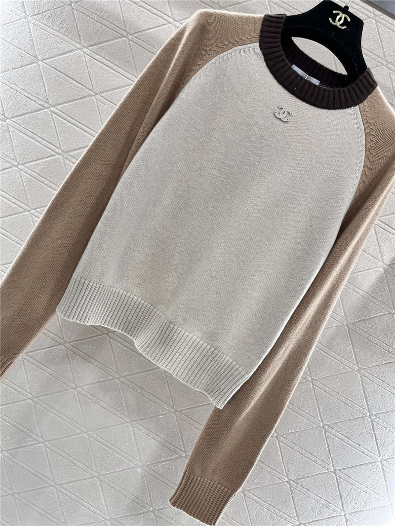 Ch**el two-tone raglan sweater beige and white