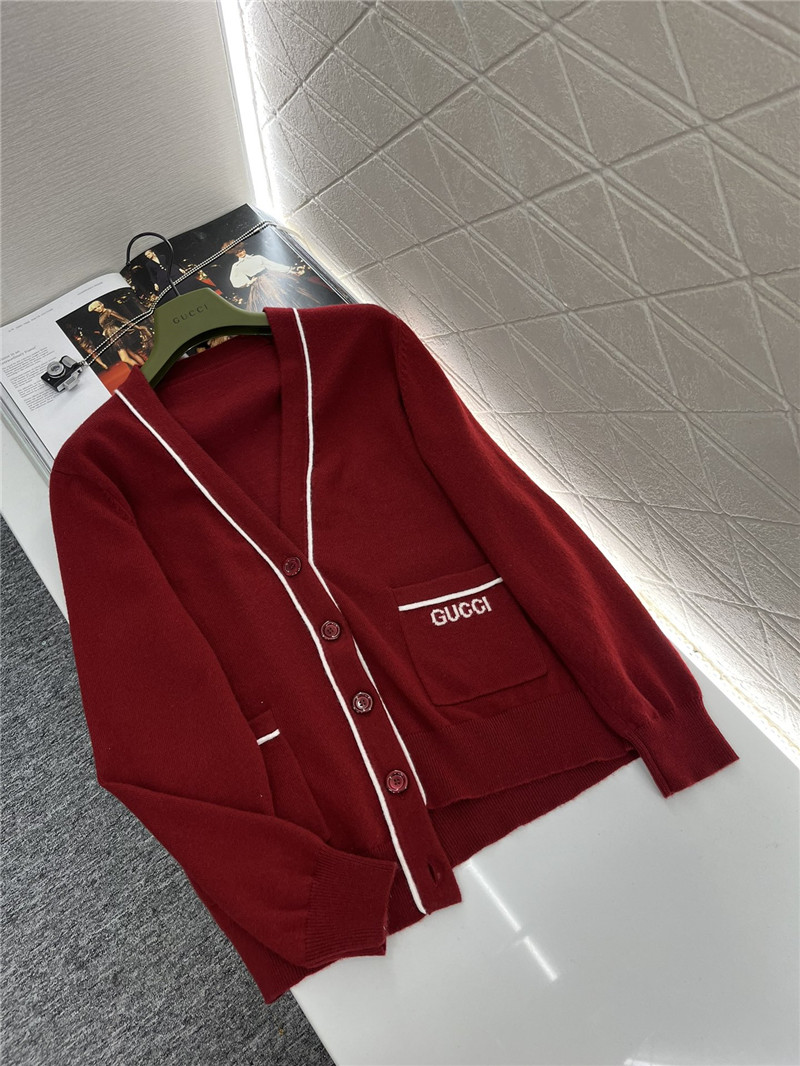 Gvc*1 burgundy wool cardigan with contrast knit