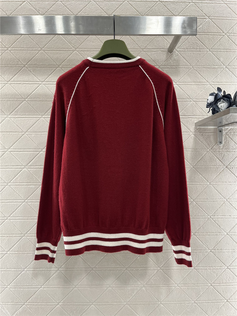 Gvc*1 burgundy wool sweater with interlocking g