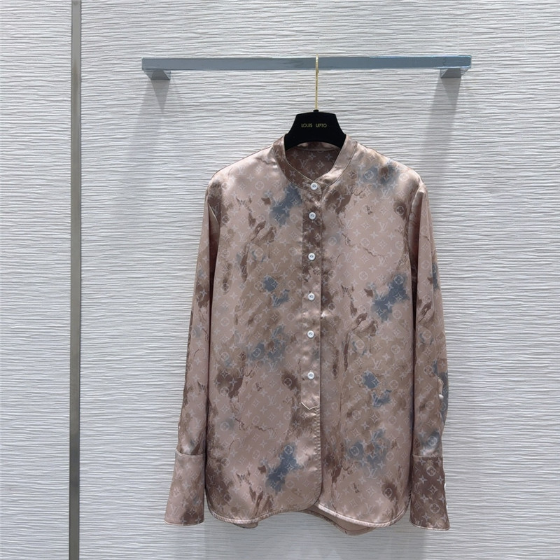 l0vis Vvtt0n lv new shirt
