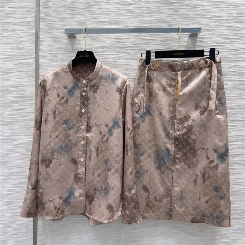 l0vis Vvtt0n lv new shirt