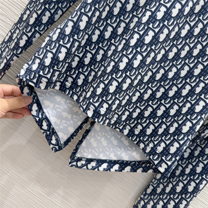 D10r slit bottoming shirt