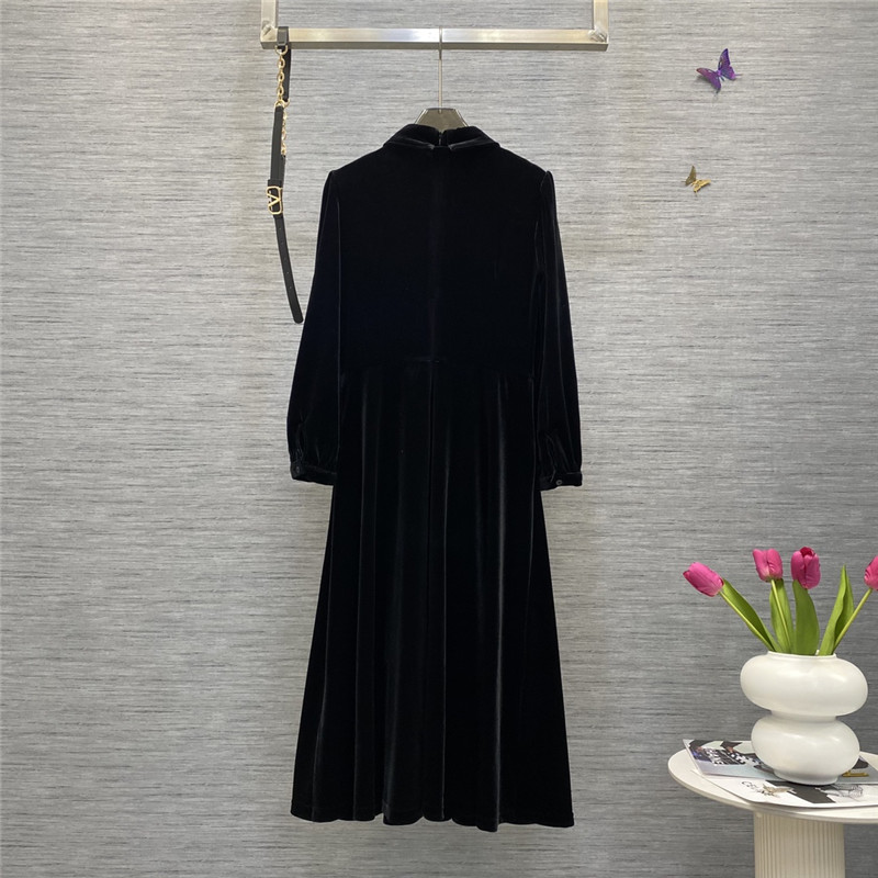 Va1e*ntin0 velvet dress