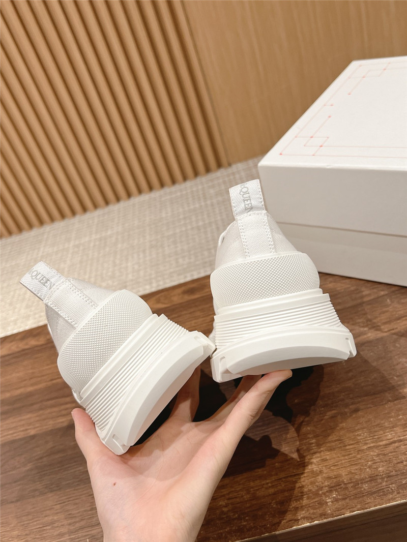 a1exa*der Mcqv*en white tread slick low top sneakers