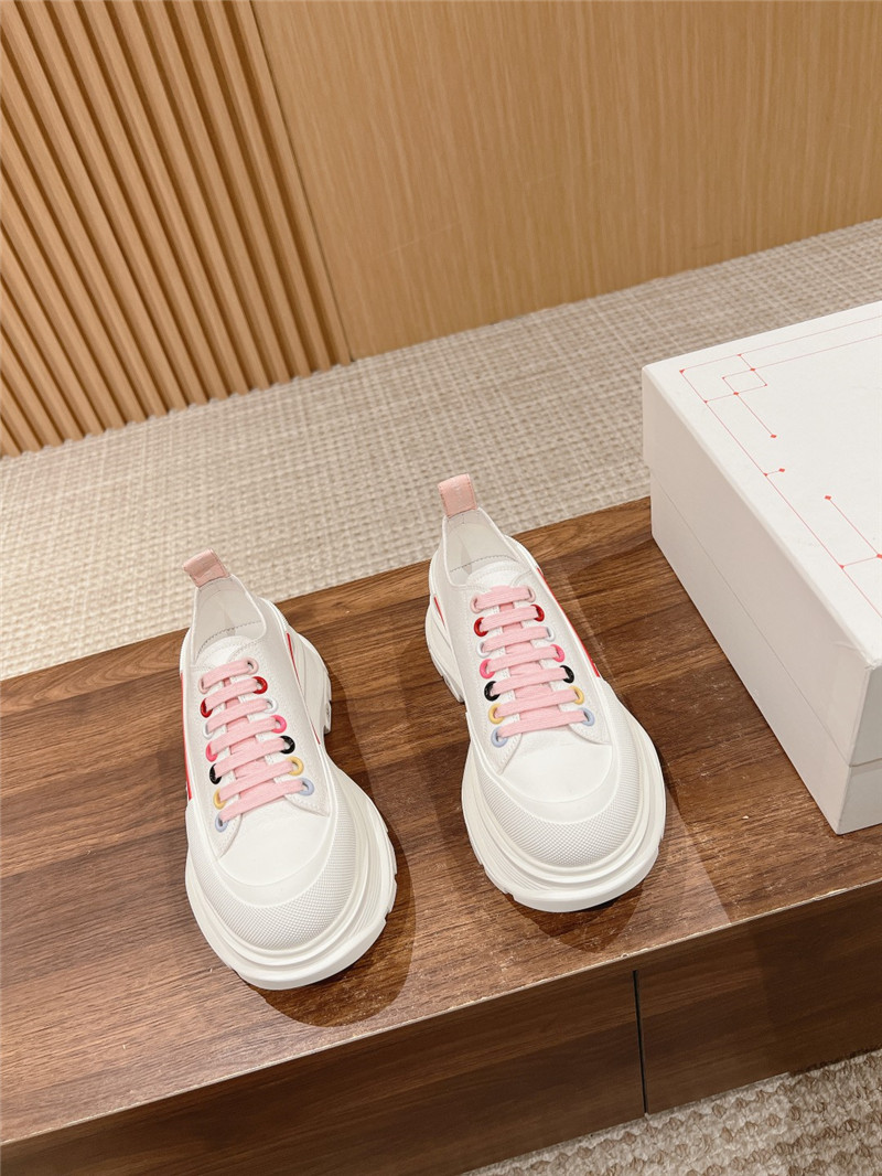 a1exa*der Mcqv*en pink tread slick lace-up sneakers