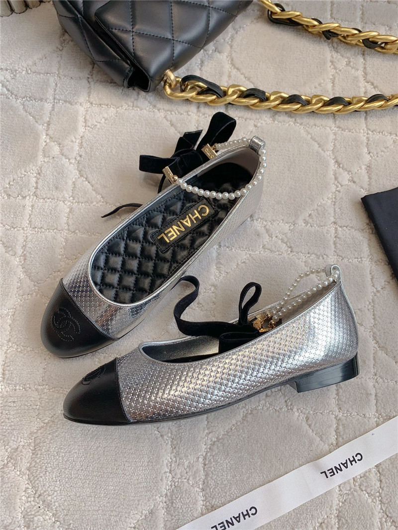 Ch**el mary janes silver/black anklet flats