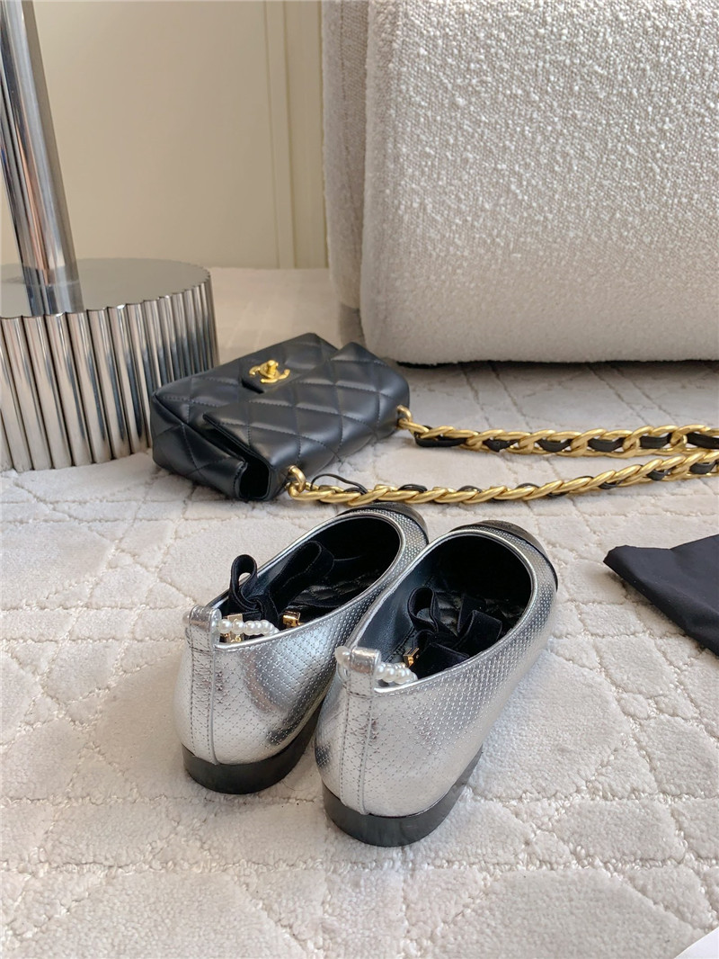 Ch**el mary janes silver/black anklet flats