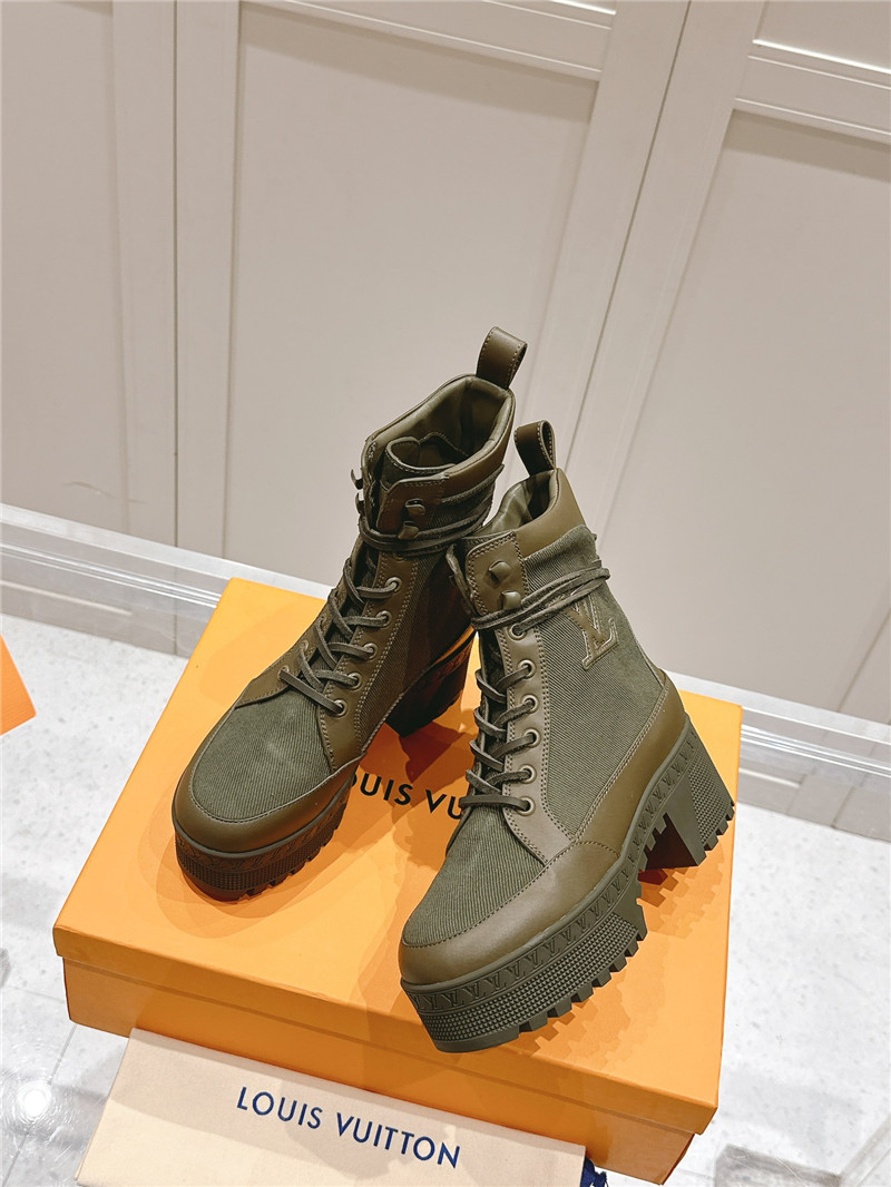 l0vis Vvtt0n laureate platform desert boot in green