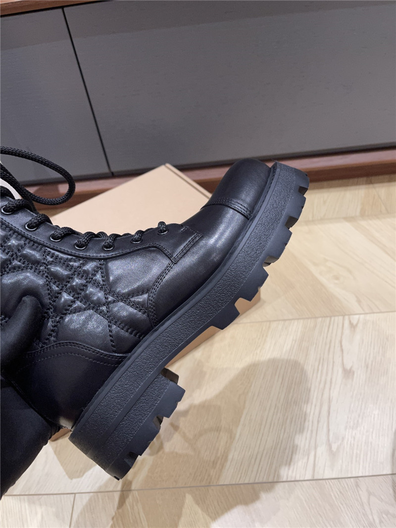 D10r d-unit ankle boots