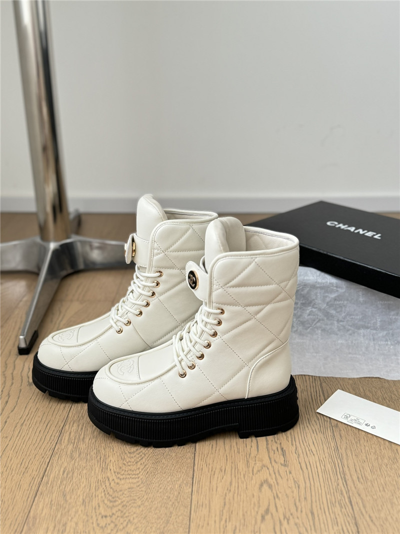Ch**el white oil-wax leather boots
